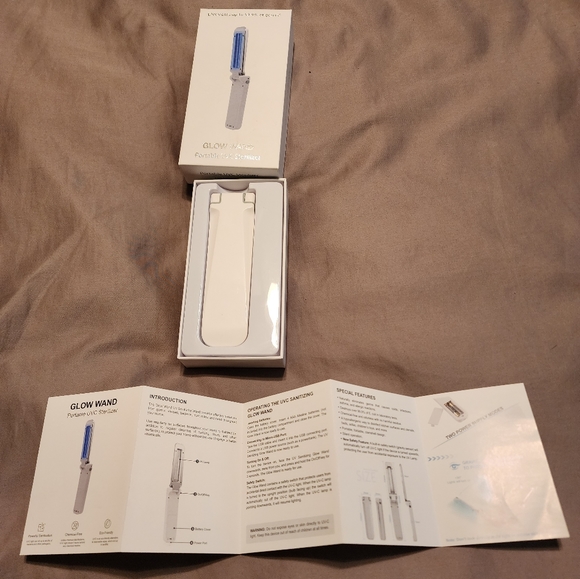 Small handheld Ultraviolet light for sterilization - Picture 3 of 6